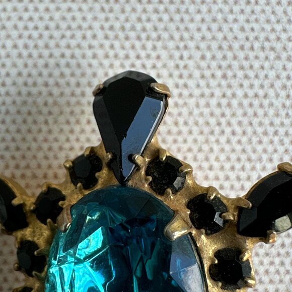 Vintage Turtle Brooch Teal Glass Rhinestones - Picture 2 of 10